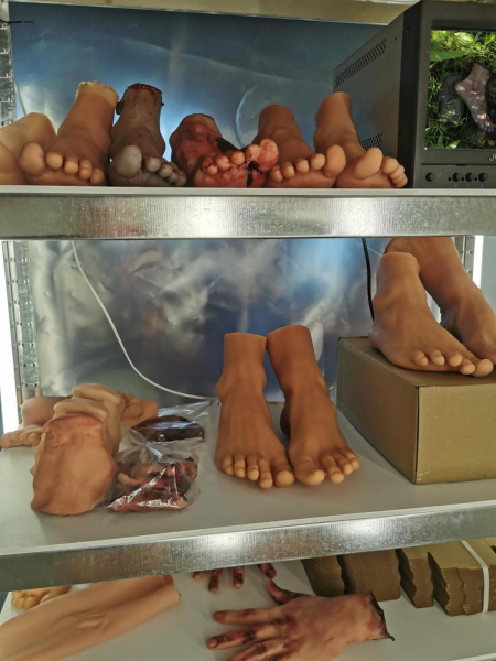 Silicone body fragments